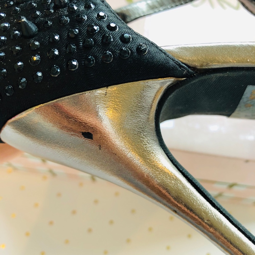 Spike Back T-Strap Heels - Picture 4 of 6
